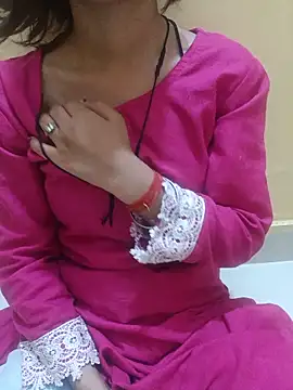 Snapshot of Tanu6868 chatting on 05/20/26, 06:25 Tanu6868 online show from 05/20/26, 06:25
