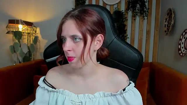Snapshot of FreyaVeys chatting on 07/11/26, 05:15 FreyaVeys online show from 07/11/26, 05:15
