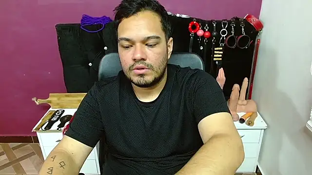 -AlejandroT- online show from 06/01/26, 10:55