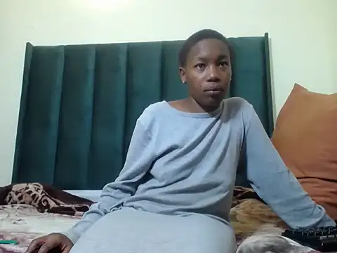 TypicalBaddiex online show from 05/26/26, 12:01