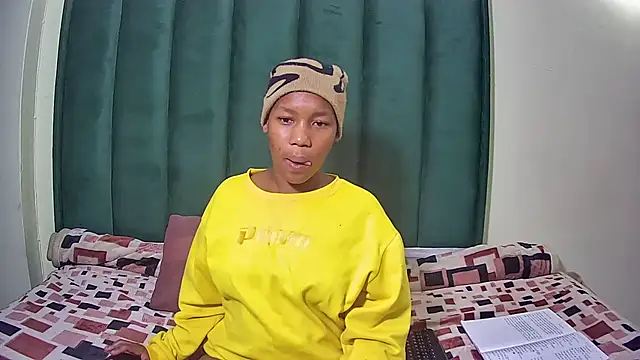 TypicalBaddiex online show from 06/11/26, 12:32