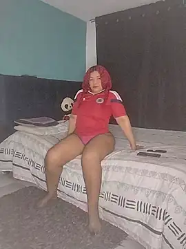 Emililara online show from 06/27/26, 01:21
