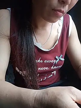 Snapshot of Heryy_xx chatting on 06/14/26, 02:24 Heryy xx online show from 06/14/26, 02:24