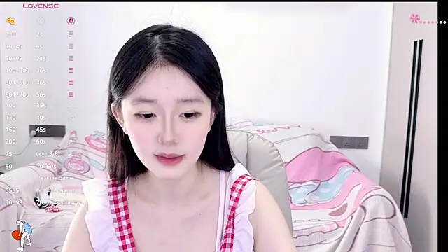 Snapshot of KylinKylin chatting on 06/17/26, 03:02 KylinKylin online show from 06/17/26, 03:02