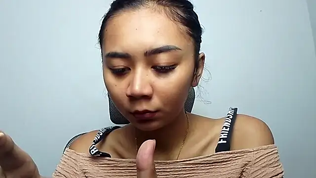 KristieOrtmann online show from 07/06/26, 06:21