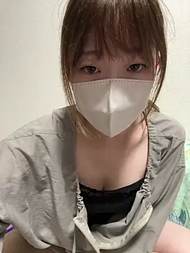 Snapshot of mei_room chatting on 08/04/26, 04:20 mei room online show from 08/04/26, 04:20