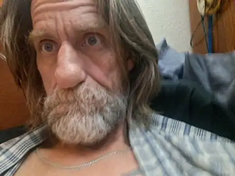 Snapshot of will871 chatting on 01/17/26, 02:44 will871 online show from 01/17/26, 02:44