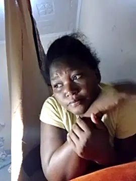 Snapshot of Cute-mish chatting on 07/10/26, 08:11 Cute-mish online show from 07/10/26, 08:11