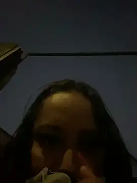 Snapshot of jhenannyy chatting on 06/19/26, 09:02 jhenannyy online show from 06/19/26, 09:02