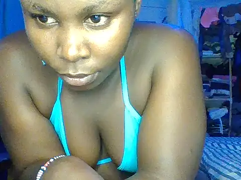 Chocolatesmiles online show from 05/24/26, 07:41