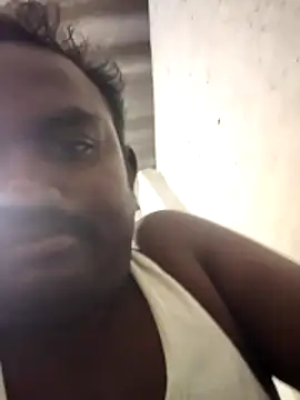 Snapshot of tamilsexboy chatting on 06/06/26, 03:39 tamilsexboy online show from 06/06/26, 03:39