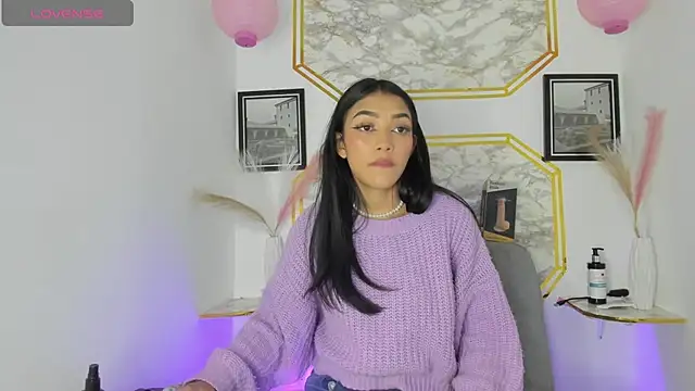 Snapshot of jaulyn_18__ chatting on 05/31/26, 12:34 jaulyn 18 online show from 05/31/26, 12:34