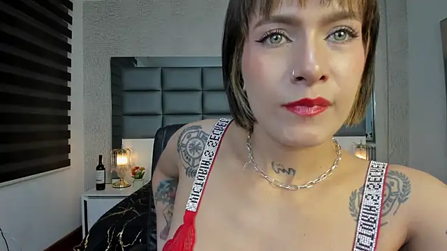 Snapshot of Mrs_Regina_clk chatting on 06/06/26, 04:06 Mrs Regina clk online show from 06/06/26, 04:06