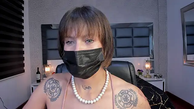 Snapshot of Mrs_Regina_clk chatting on 07/16/26, 08:59 Mrs Regina clk online show from 07/16/26, 08:59