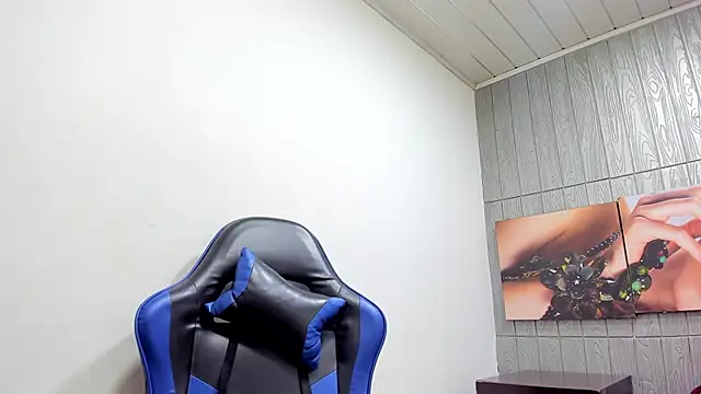 tamara bloom20xx online show from 06/29/26, 07:47
