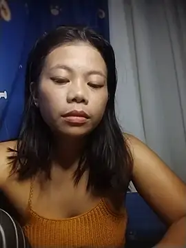 Snapshot of Blushmuse23 chatting on 07/01/26, 04:18 Blushmuse23 online show from 07/01/26, 04:18