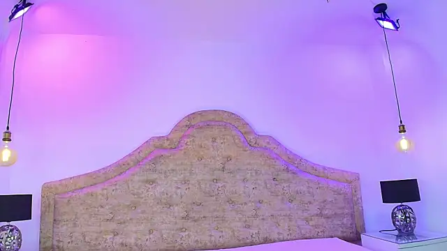 Jedah meow online show from 06/06/26, 04:39