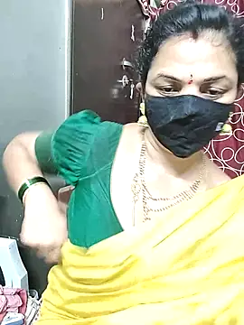 Snapshot of Leela_555 chatting on 07/01/26, 11:48 Leela 555 online show from 07/01/26, 11:48