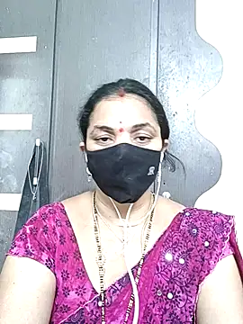 Snapshot of Leela_555 chatting on 07/12/26, 03:58 Leela 555 online show from 07/12/26, 03:58