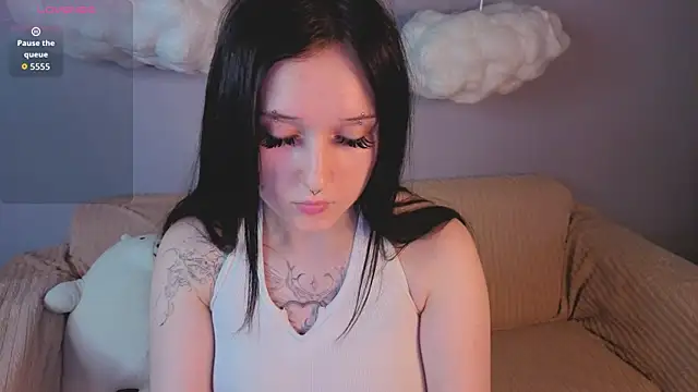 Emma-Blissa online show from 06/12/26, 01:15