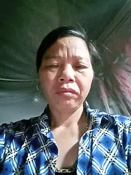 Snapshot of Elfledaa chatting on 06/20/26, 10:01 Elfledaa online show from 06/20/26, 10:01