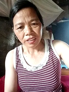Snapshot of Elfledaa chatting on 06/29/26, 10:15 Elfledaa online show from 06/29/26, 10:15