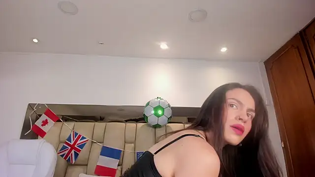 Snapshot of ValeryMontenegro chatting on 07/07/26, 12:09 ValeryMontenegro online show from 07/07/26, 12:09