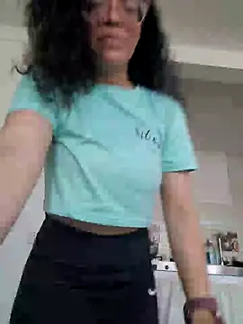 LUCI LOVE online show from 12/03/24, 03:22