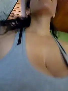 LUCI LOVE online show from 12/19/24, 04:35