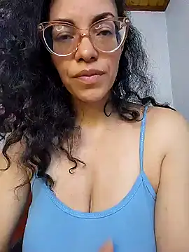 LUCI LOVE online show from 12/23/24, 11:47