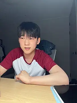 Snapshot of k-kinky chatting on 06/05/26, 04:45 k-kinky online show from 06/05/26, 04:45