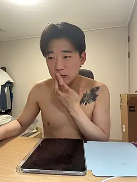 Snapshot of k-kinky chatting on 06/16/26, 05:59 k-kinky online show from 06/16/26, 05:59