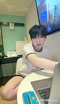 Snapshot of k-kinky chatting on 07/28/26, 11:17 k-kinky online show from 07/28/26, 11:17