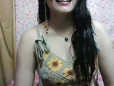 Snapshot of lustygirl01 chatting on 07/03/26, 10:43 lustygirl01 online show from 07/03/26, 10:43