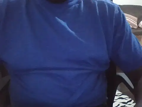 Snapshot of Loverboy774 chatting on 05/22/26, 08:14 Loverboy774 online show from 05/22/26, 08:14