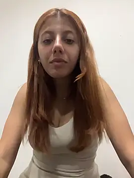 Snapshot of ruivinha_uai chatting on 05/30/26, 02:19 ruivinha uai online show from 05/30/26, 02:19