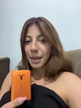 Snapshot of ruivinha_uai chatting on 06/05/26, 11:43 ruivinha uai online show from 06/05/26, 11:43