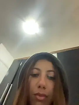 Snapshot of ruivinha_uai chatting on 06/23/26, 10:19 ruivinha uai online show from 06/23/26, 10:19