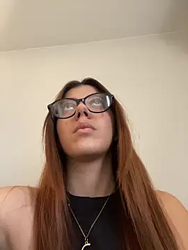 Snapshot of ruivinha_uai chatting on 07/25/26, 07:22 ruivinha uai online show from 07/25/26, 07:22