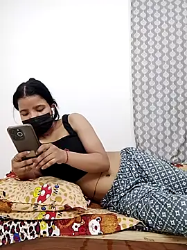 Snapshot of Jaya_5 chatting on 06/28/26, 04:40 Jaya 5 online show from 06/28/26, 04:40
