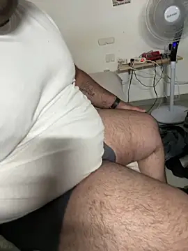 Snapshot of tinycock092 chatting on 05/24/26, 03:39 tinycock092 online show from 05/24/26, 03:39