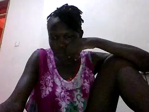 Snapshot of sexypie254 chatting on 06/05/26, 04:24 sexypie254 online show from 06/05/26, 04:24
