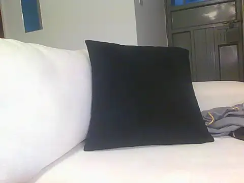 Snapshot of Freaky_T chatting on 05/28/26, 03:15 Freaky T online show from 05/28/26, 03:15