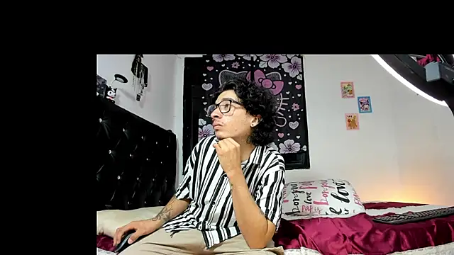Snapshot of VIPfantasyduo chatting on 05/24/26, 02:38 VIPfantasyduo online show from 05/24/26, 02:38
