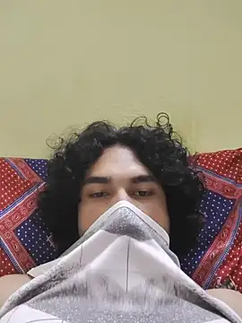 Snapshot of kabir_noir chatting on 06/08/26, 02:17 kabir noir online show from 06/08/26, 02:17