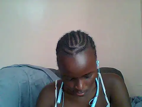 Snapshot of Beauty-Anka chatting on 06/13/26, 05:49 Beauty-Anka online show from 06/13/26, 05:49