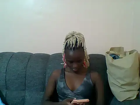 Snapshot of Beauty-Anka chatting on 06/25/26, 05:23 Beauty-Anka online show from 06/25/26, 05:23