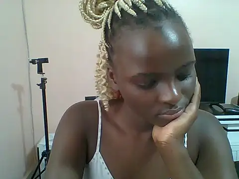 Snapshot of Beauty-Anka chatting on 07/04/26, 06:19 Beauty-Anka online show from 07/04/26, 06:19