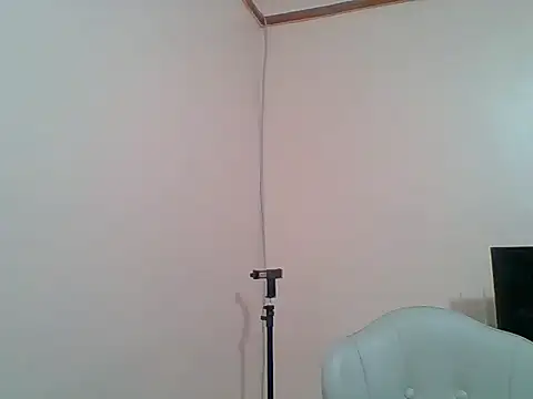 Snapshot of Pretty-Wendy chatting on 06/29/26, 05:46 Pretty-Wendy online show from 06/29/26, 05:46