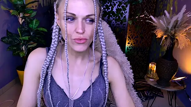 DianaRosi online show from 05/25/26, 09:26